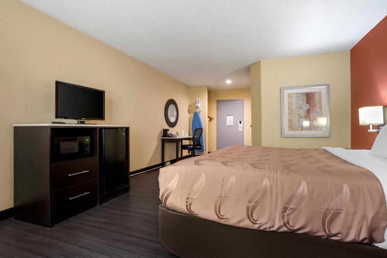 Quality Inn Phenix City Columbus Eksteriør billede