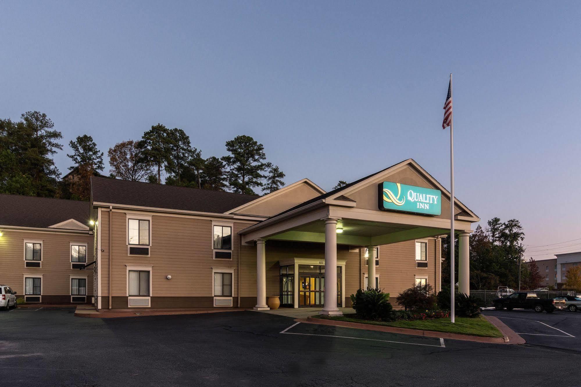 Quality Inn Phenix City Columbus Eksteriør billede
